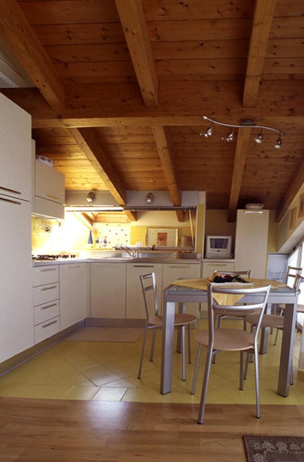 Residence Darsena Cattolica Eksteriør bilde